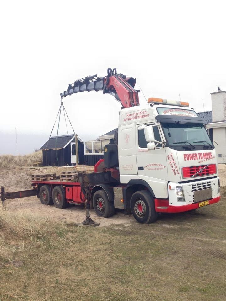 Særtransport af hytte i Nordjylland